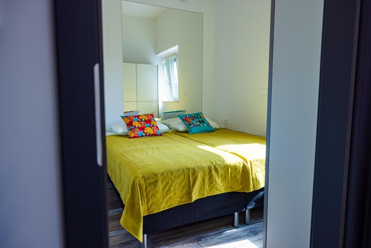 House Frida Apartment Копер Екстериор снимка
